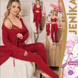 Sleepwear for woman pyjama set is skinny size